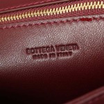 2024年原版復刻新作入荷 Bottega Veneta バッグdy工場 size:21.5.*13.5*4.5cm