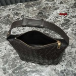 2024年原版復刻新作入荷 Bottega Veneta バッグdy工場 size:20×13×9.5