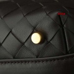 2024年原版復刻新作入荷 Bottega Veneta バッグdy工場 size:20×13×9.5