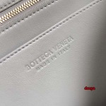 2024年原版復刻新作入荷 Bottega Veneta バッグ dy工場 size:29*10*18