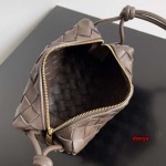 2024年原版復刻新作入荷 Bottega Veneta バッグ dy工場 size:17*10*6cm