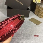 2024年原版復刻新作入荷 Bottega Veneta バッグ dy工場 size:16.5cm*10.5cm*6cm