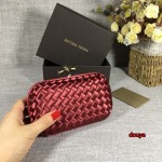 2024年原版復刻新作入荷 Bottega Veneta バッグ dy工場 size:16.5cm*10.5cm*6cm