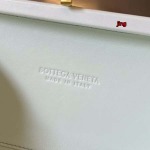 2024年原版復刻新作入荷 Bottega Veneta バッグ  jing工場 size:20x12x5.5