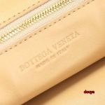 2024年原版復刻新作入荷 Bottega Veneta バッグ dy工場 size:48×40×16