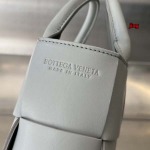 2024年原版復刻新作入荷 Bottega Veneta バッグjing工場 size: