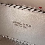 2024年原版復刻新作入荷 Bottega Veneta バッグjing工場 size: