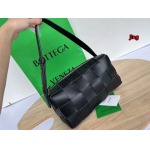 2024年原版復刻新作入荷 Bottega Veneta バッグjing工場 size:28x14x10