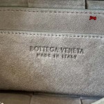 2024年原版復刻新作入荷 Bottega Veneta バッグjing工場 size:24x9.5x9.5