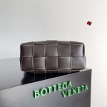 2024年原版復刻新作入荷 Bottega Veneta バッグ DY工場 size:24*9.5*9cm