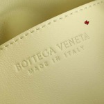 2024年原版復刻新作入荷 Bottega Veneta バッグ DY工場 size:20.5×15.5×10