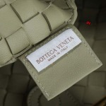 2024年原版復刻新作入荷 Bottega Veneta バッグ DY工場 size:39×31×12