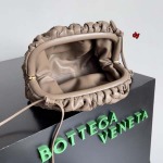 2024年原版復刻新作入荷 Bottega Veneta バッグ DY工場 size:22*12*7