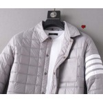 2024年1月25日冬季新作入荷THOM BROWNE 綿入れの服アウター qs工場