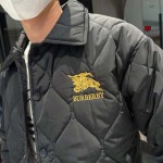 2024年1月25日新作入荷バーバリー 綿入れの服アウターqs工場