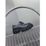 2024年4月26日夏季高品質新作入荷ルイヴィトン 革靴 xj工場35-45