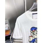 2024年4月29日夏季新作入荷ルイヴィトン 半袖 TシャツQS工場