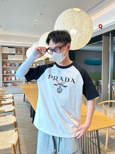 2024年5月10日春夏高品質新作入荷プラダ 半袖 Tシャツ薄手Q工場