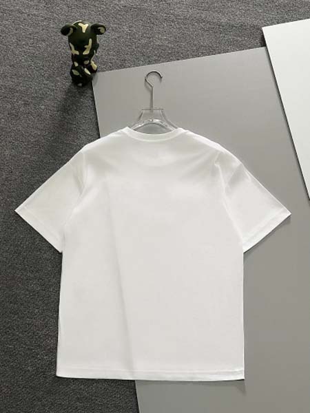 2024年5月22日夏季新作入荷プラダ半袖 Tシャツ FF工場S-XL
