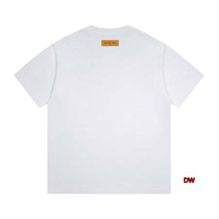 2024年5月27日夏季新作入荷ルイヴィトン半袖 Tシャツ DW工場