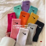 2024年新品人気NIKE 靴下一箱5足セット