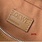 2024年春夏新作入荷高品質 LOEWE バッグ jiatel工場 SIZE:18CM~13CM~8.5CM