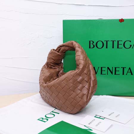 2024年6月4日人気新作入荷Bottega VenetaMini Jodieバッグqb工場23x28x8