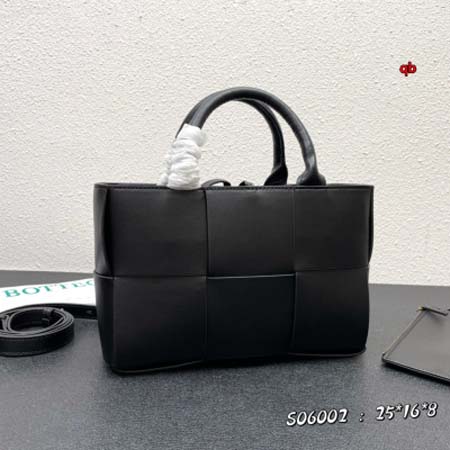 2024年6月4日人気新作入荷Bottega Veneta Arco tote バッグqb工場