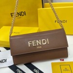 2024年6月3日人気新作入荷FENDI 財布 qb工場 19*10.5*3.5