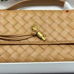 2024年6月4日人気新作入荷Bottega Veneta Clutch バッグqb工場13*31*3