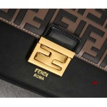 2024年6月5日人気新作入荷 FENDI  バッグqb工場24-16.5-10