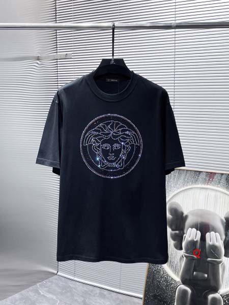 2024年7月15日高品質新作入荷ヴェルサーチ 半袖 Tシャツ QIANG工場