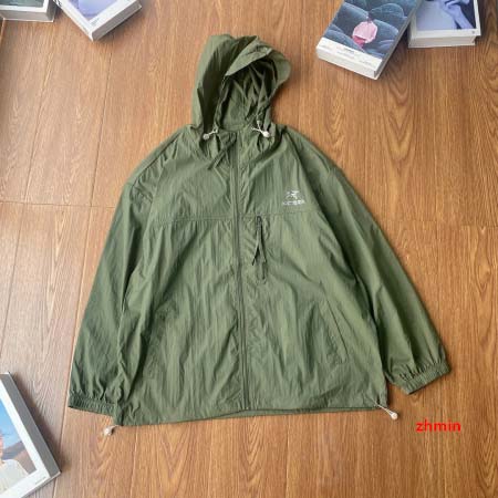 2024年7月25日新品入荷ARCTERYX コート zhmin工場