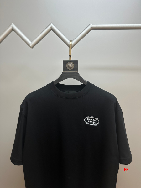 2024年新品入荷PRADA 半袖 Tシャツ FF工場