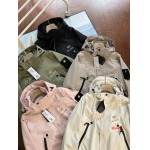 2024年7月25日新品入荷ARCTERYX 突撃衣 zhmin工場