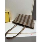 2024年8月1日新品入荷FENDI  バッグ XX工場 SIZE:23X19.5×15CM