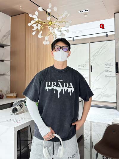 2024年8月12日早秋高品質新作入荷  PRADA 半袖 Tシャツ Q工場