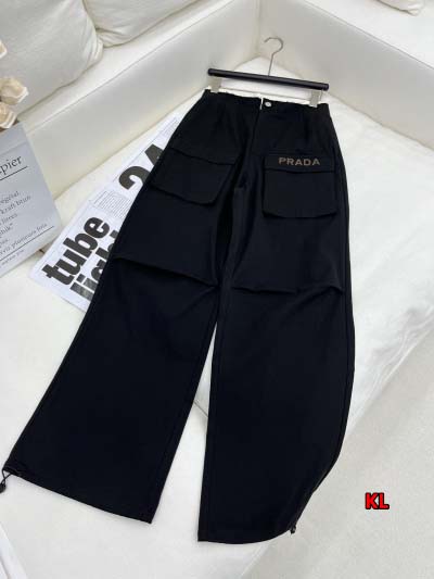 2024年8月14日早秋高品質新品入荷PRADA 長ズボン KL工場