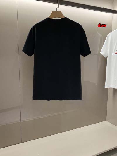 2024年8月23日秋冬高品質新作入荷 グッチ 半袖 Tシャツ duw工場