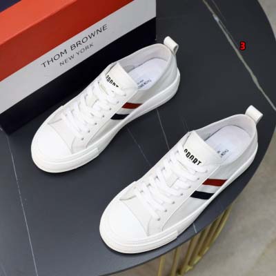 2024年8月26日秋冬新品入荷THOM BROWNE ブランドスニーカー 3工場