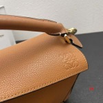 2024年8月1日新品入荷LOEWE バッグ XX工場 SIZE:30cm