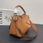 2024年8月1日新品入荷LOEWE バッグ XX工場 SIZE:30cm