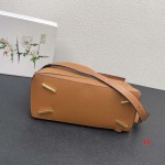 2024年8月1日新品入荷LOEWE バッグ XX工場 SIZE:30cm