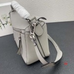 2024年8月1日新品入荷LOEWE バッグ XX工場 SIZE:30cm