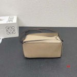 2024年8月1日新品入荷LOEWE バッグ XX工場 SIZE:18*12.5*8cm