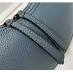 2024年8月2日新品入荷PRADA バッグ XX工場 SIZE:21*13*5.5cm