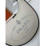 2024年8月2日新品入荷PRADA バッグ XX工場 SIZE:21*13*5.5cm