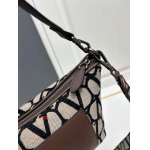 2024年8月2日新品入荷VALENTINO バッグ XX工場 20*14.5*13cm: