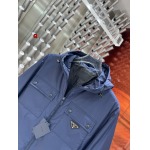 2024年8月9日早秋高品質新作入荷 PRADA 綿入れの服アウターQ工場