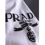 2024年8月12日早秋高品質新作入荷  PRADA 半袖 Tシャツ Q工場